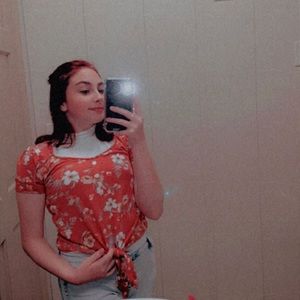 Meet your Posher, Hailey